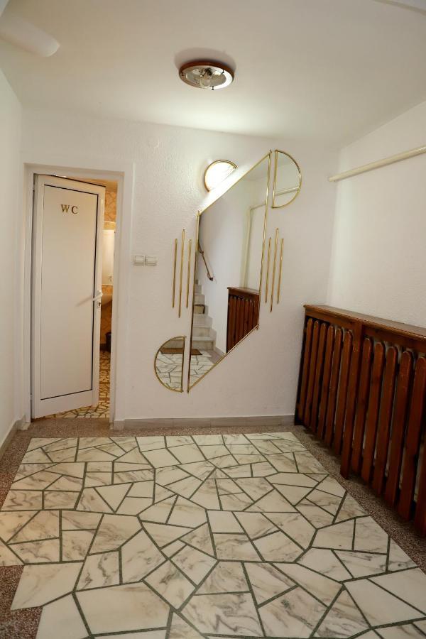 Hotel Mishel Kocherinovo ภายนอก รูปภาพ