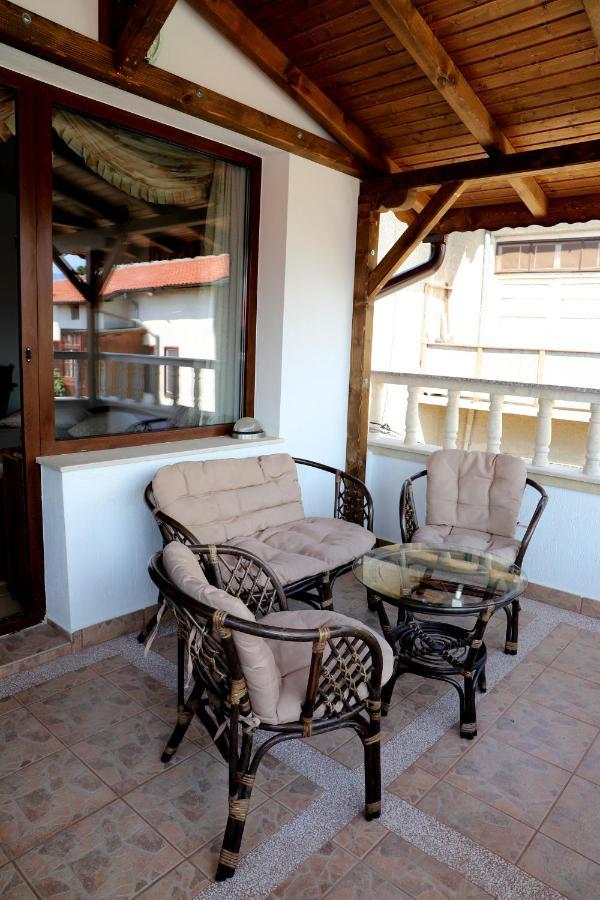Hotel Mishel Kocherinovo ภายนอก รูปภาพ