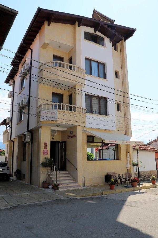 Hotel Mishel Kocherinovo ภายนอก รูปภาพ