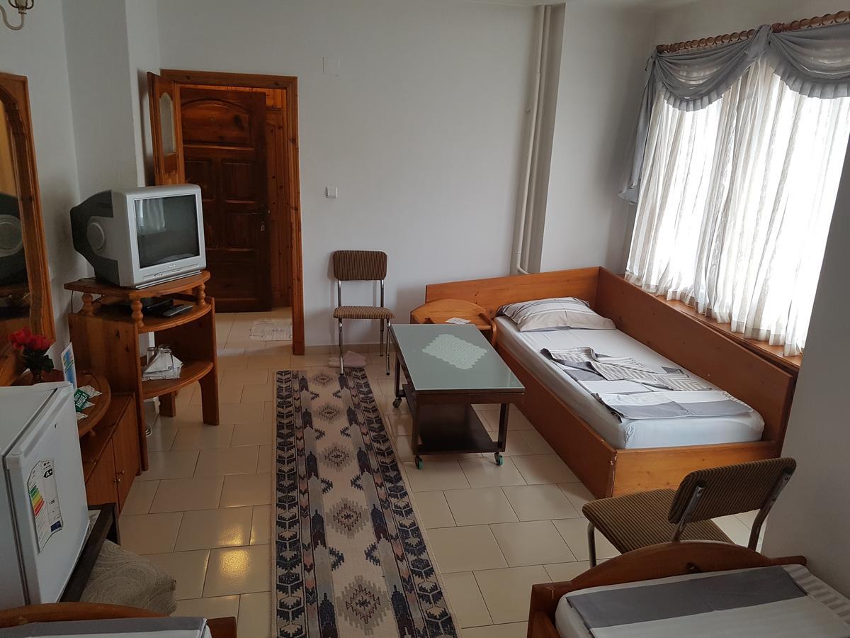 Hotel Mishel Kocherinovo ภายนอก รูปภาพ
