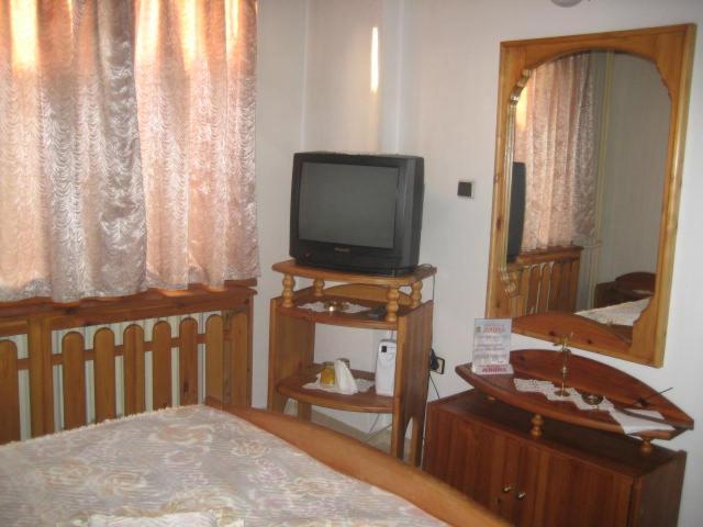 Hotel Mishel Kocherinovo ภายนอก รูปภาพ
